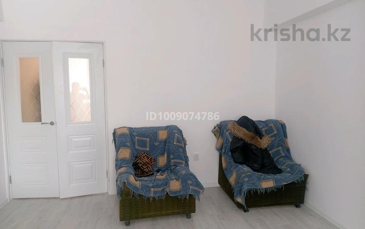 3-комнатная квартира · 94.8 м² · 2/4 этаж, Сәулет 11дом за 130 000 ₸ в Таразе — фото 2