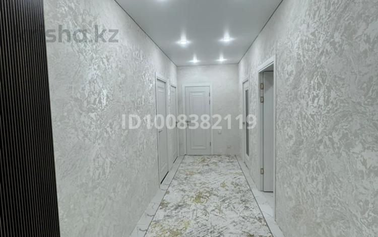 3-комнатная квартира · 97 м² · 5/5 этаж, мкр. Алтын орда, Микрорайон Батыс-2 49р за 31 млн ₸ в Актобе — фото 2
