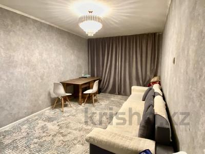 2-комнатная квартира · 44 м² · 3/5 этаж, Майкудук, 14й микрорайон за 10.5 млн 〒 в Караганде, Алихана Бокейханова р-н
