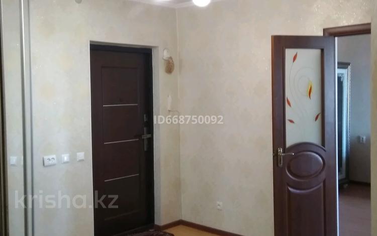 3-комнатная квартира, 80 м², 7/12 этаж, Н.Назарбаева 124 за 27 млн 〒 в Талдыкоргане — фото 26