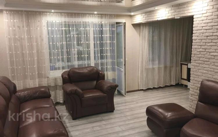 3-бөлмелі пәтер · 60 м² · 3/5 қабат, Муканова 68, бағасы: 250 000 ₸ в Петропавловске — фото 2