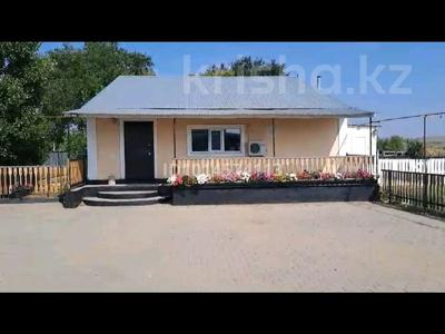 Часть дома · 8 комнат · 140 м² · 25 сот., Кеменгер 34 за 20 млн ₸ в Актобе, жилой массив Ясное