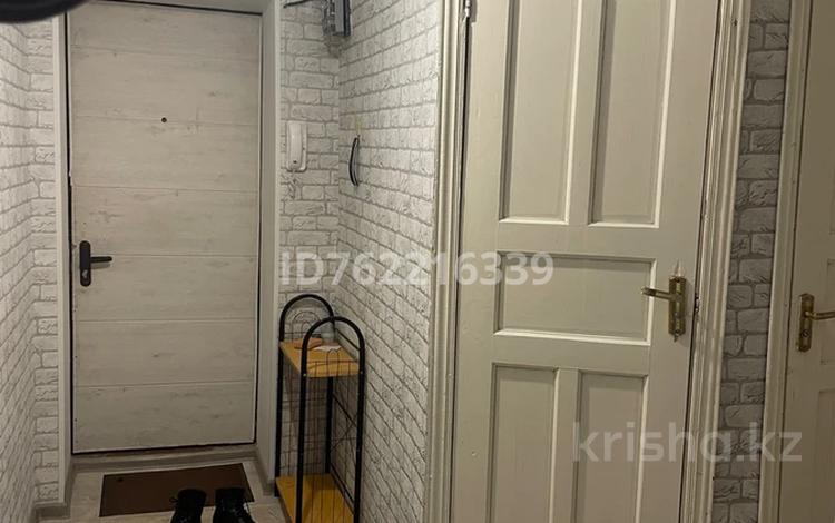 3-комнатная квартира · 67 м² · 4/4 этаж, Койгелды 176 — Маг Юбилейный за 18 млн 〒 в Таразе — фото 2