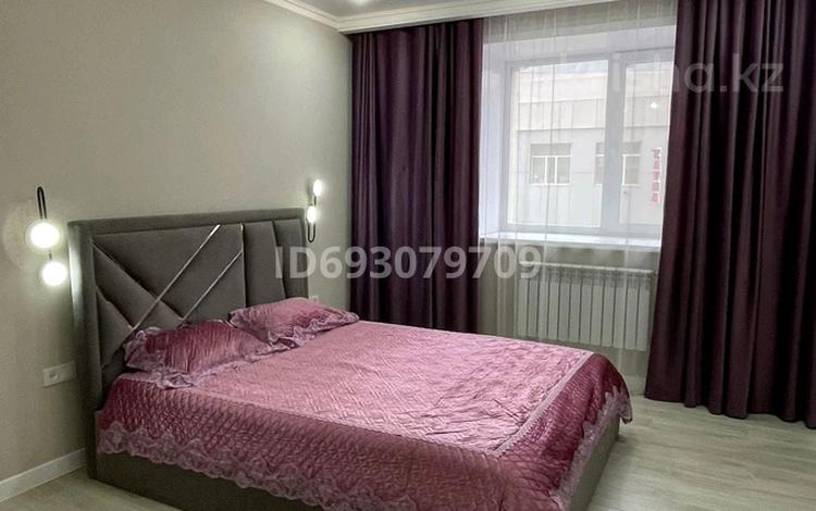 1-бөлмелі пәтер · 45 м² · 1/9 қабат, Ауезова 189 Б — Ауезова Габдуллина ресторан Меруерт. Универ А. Мырзахметова, бағасы: 2 000 〒 в Кокшетау — фото 2