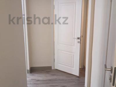 2-бөлмелі пәтер · 51 м² · 1/5 қабат, мкр Аксай-4 92, бағасы: 36 млн ₸ в Алматы, Ауэзовский р-н