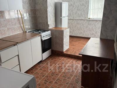 3-бөлмелі пәтер · 70 м² · 1/5 қабат, 11-ш/а. 38, бағасы: 150 000 ₸ в Актау, 11-й мкр