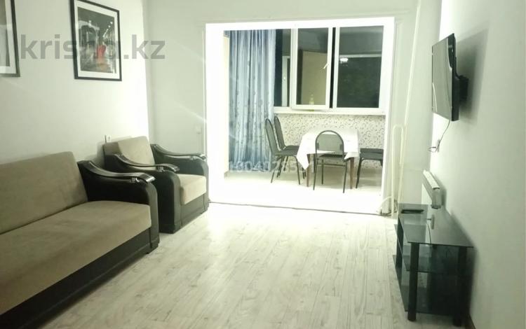 2-бөлмелі пәтер · 50 м² · 2/4 қабат, Казыбек-би 106 — Областной акимат, бағасы: 200 000 ₸ в Таразе — фото 3
