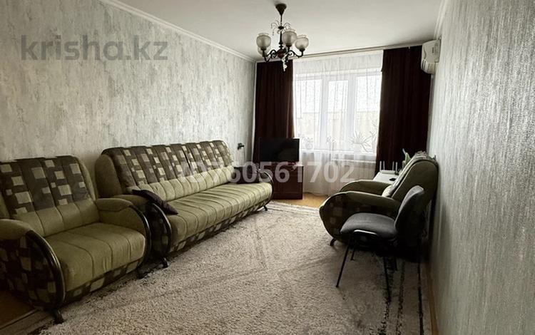 2-бөлмелі пәтер · 54 м² · 5/5 қабат, мкр 8, Марата Оспанова — Находится на пересечении БЦ Мир, бағасы: 16.3 млн ₸ в Актобе — фото 15