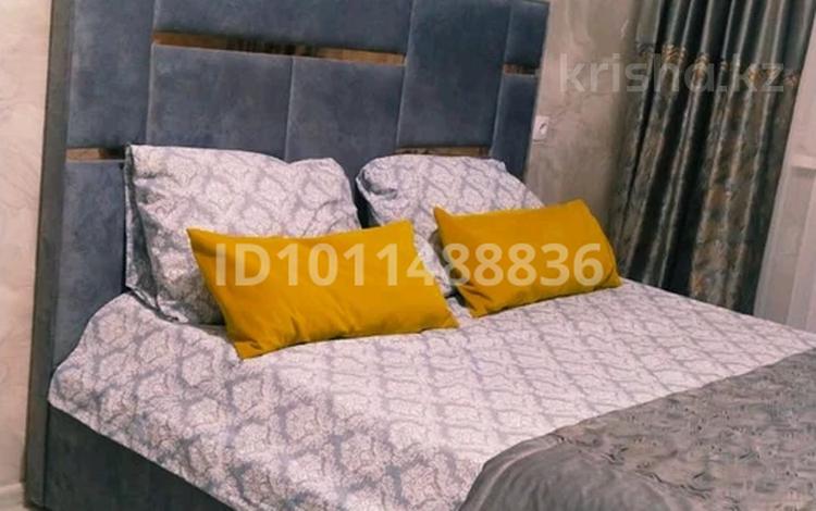 2-комнатная квартира · 43.8 м² · 1/5 этаж, Майкудук, Майкудук, 11а микрорайон 12 за 1 800 ₸ в Караганде, Алихана Бокейханова р-н — фото 2