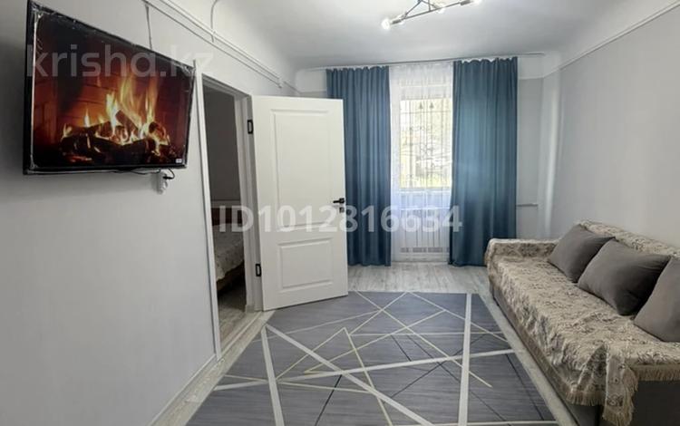 2-бөлмелі пәтер · 42 м² · 1/3 қабат, Гагарина 12, бағасы: 15 000 ₸ в Текели — фото 2