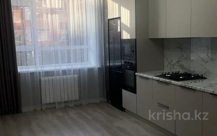 3-комнатная квартира · 110 м² · 2/9 этаж, Абая 101 за 800 000 ₸ в Костанае — фото 2