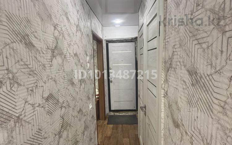 1-бөлмелі пәтер · 30.2 м² · 5/5 қабат, Есенберлина 37, бағасы: 6.9 млн ₸ в Жезказгане — фото 14
