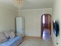 2-комнатная квартира · 48 м² · 2/5 этаж, Майкудук, Майкудук, 16й микрорайон 1 за 130 000 ₸ в Караганде, Алихана Бокейханова р-н — фото 2