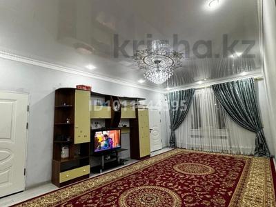 Отдельный дом · 5 комнат · 160 м² · 8 сот., Байтерек 4а — Жол бойы за 20 млн ₸ в Сарыагаш
