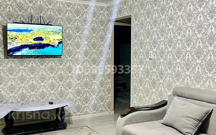 3-бөлмелі пәтер · 60 м² · 1/5 қабат, Айбергенова 5/А, бағасы: 25 млн ₸ в Шымкенте, Аль-Фарабийский р-н — фото 2