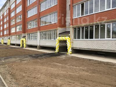 1-комнатная квартира · 48.7 м² · 3/6 этаж, Акотау 20 за 20 млн ₸ в Уральске