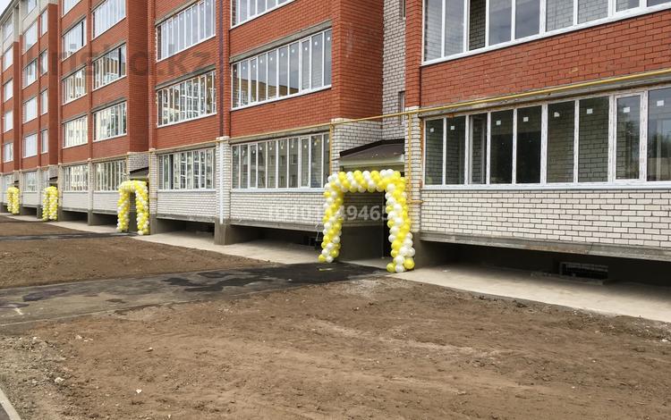 1-комнатная квартира · 48.7 м² · 3/6 этаж, Акотау 20 за 20 млн ₸ в Уральске — фото 9