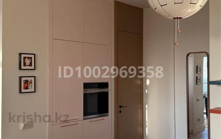 1-комнатная квартира · 48 м² · 12/17 этаж, Макатаева 2 — Рядом с Парком Горького за 75 млн 〒 в Алматы, Медеуский р-н — фото 2