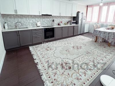 Продажа квартир в Астане: 4-комнатная квартира · 112 м² · 15/16 этаж, Кабанбай батыра за 54 млн 〒 4-комнатная квартира · 112 м² · 15/16 этаж, Кабанбай батыра за 54 млн 〒 в Астане, Есильский р-н