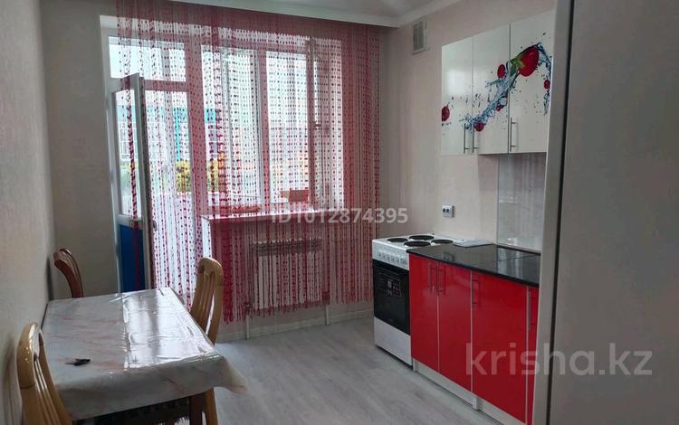 1-бөлмелі пәтер · 36.6 м² · 2/9 қабат, Нажмеденова, бағасы: 17.5 млн ₸ в Астане, Сарайшык р-н — фото 2