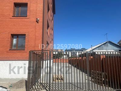 3-комнатная квартира · 85 м² · 2/5 этаж, Габбасова 98 — Жумабаева, ЦУМ за 36 млн ₸ в Семее