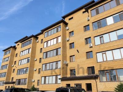 3-бөлмелі пәтер · 80 м² · 1/5 қабат, 35 квартал 16, бағасы: 33.5 млн ₸ в Семее