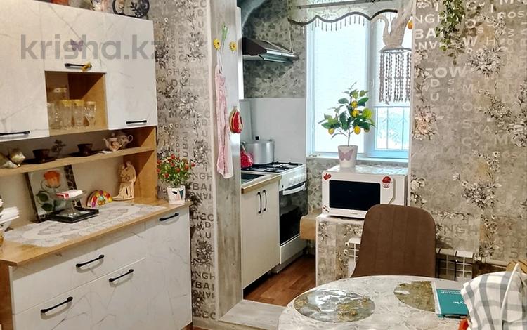 2-комнатная квартира · 48 м² · 1/5 этаж, мкр Алатау 6а за 15.7 млн ₸ в Таразе — фото 2