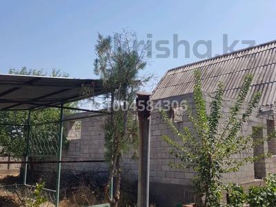 Дача · 4 комнаты · 100 м² · 8 сот., Цветочная 24 7 за 7 млн ₸ в Таразе