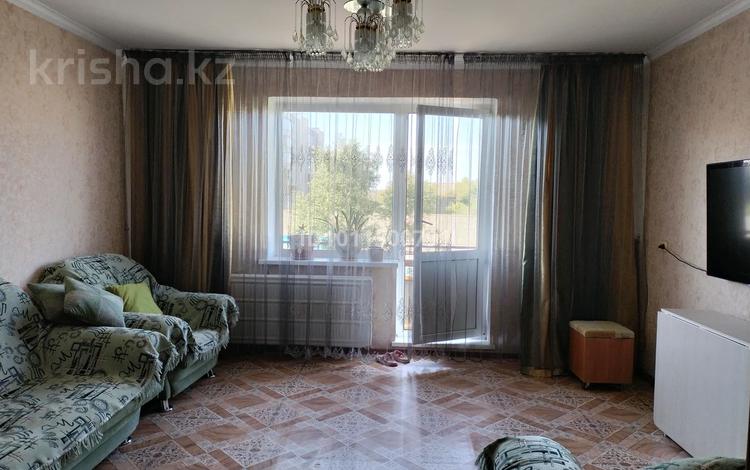 2-комнатная квартира · 54 м² · 5/5 этаж, Дулата Бабатайулы 37А — район "1000 мелочей" за 21 млн 〒 в Семее — фото 2