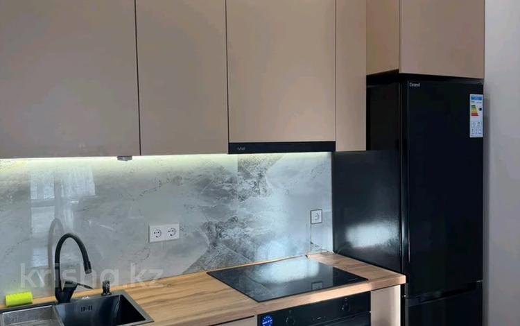 2-комнатная квартира · 42 м² · 2/7 этаж, Аль-Фараби 7/3 за 280 000 ₸ в Астане, Есильский р-н — фото 2