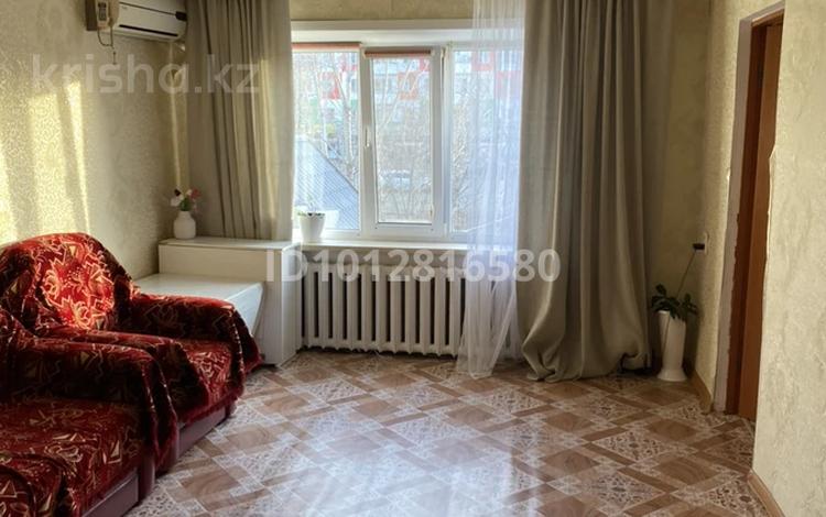 3-комнатная квартира · 69 м² · 2/5 этаж, Астана 12 за 17 млн ₸ в Аксу — фото 2