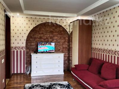 1-бөлмелі пәтер · 56 м² · 3/10 қабат, мкр 11 — Маншук Маметовой, бағасы: 10 000 ₸ в Актобе