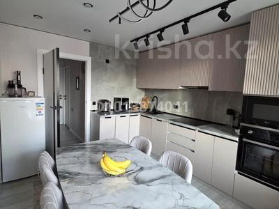 3-комнатная квартира · 75 м², Мкр.Старый Аэропорт 32 — Новостройка находится в микрорайоне Старый Аэропорт, 32, всего в 250 метрах от озера Копа. Комплекс расположен в тихом и экологически чистом уютном районе Кокшетау, для которого характерна активно развивающаяся инфраструктура. Рядом отсутствуют вредные промышленные производства, а до ближайшей загруженной автомагистрали 180 метров. за 130 000 ₸
