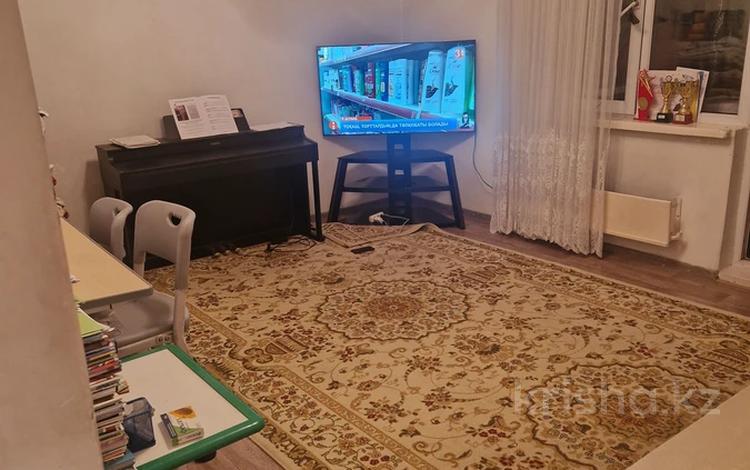 2-бөлмелі пәтер · 70 м² · 7/9 қабат, мкр Мамыр-3 8, бағасы: 41 млн ₸ в Алматы, Ауэзовский р-н — фото 3