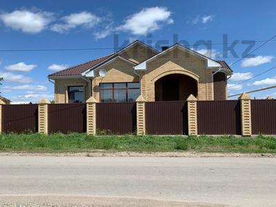 Отдельный дом · 5 комнат · 377 м² · 9.8 сот., 4-й микрорайон, Совхозная 1111 за 199.5 млн 〒 в Костанае