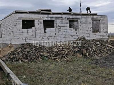 Жеке үй · 5 бөлме · 200 м² · 10 сот., мкр Кунгей , Мкр Кунгей 3 Елебекова 174 — Елебекова, бағасы: 25 млн ₸ в Караганде, Казыбек би р-н