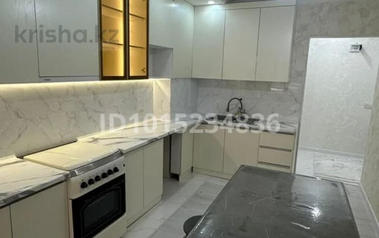 2-комнатная квартира · 69 м², 38-й мкр, 38 мкрн 3 за 190 000 ₸ в Актау — фото 2