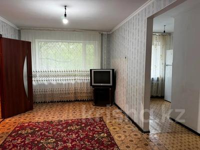2-комнатная квартира · 46.5 м² · 1/5 этаж, Майкудук, Майкудук, 12й микрорайон за 8 млн ₸ в Караганде, Алихана Бокейханова р-н