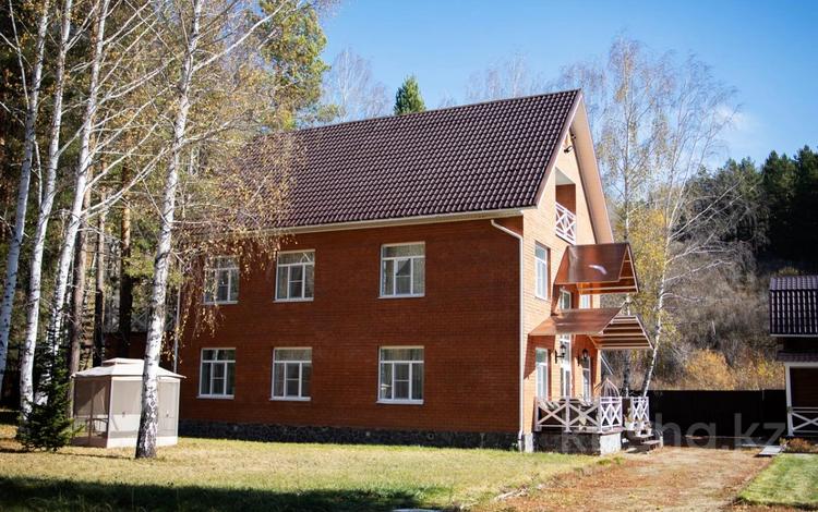 Отдельный дом · 8 комнат · 270 м² · 32.5 сот., Шаравка 50А за 91 млн 〒 в Риддере — фото 11