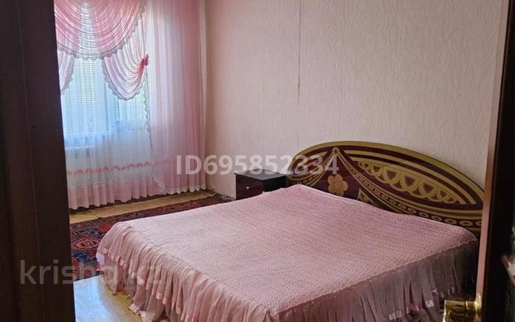 3-комнатная квартира · 62.5 м² · 3/5 этаж, мкр 5, Есет-Батыра за 15.3 млн 〒 в Актобе — фото 2