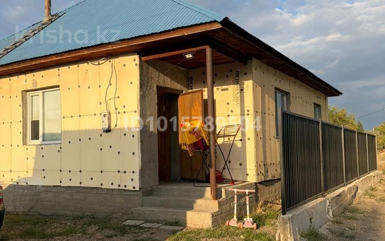 Жеке үй · 3 бөлме · 90 м² · 8 жүзд., Левый восточный 3012а — 6дача контейнерная, бағасы: 15 млн ₸ в Семее — фото 2