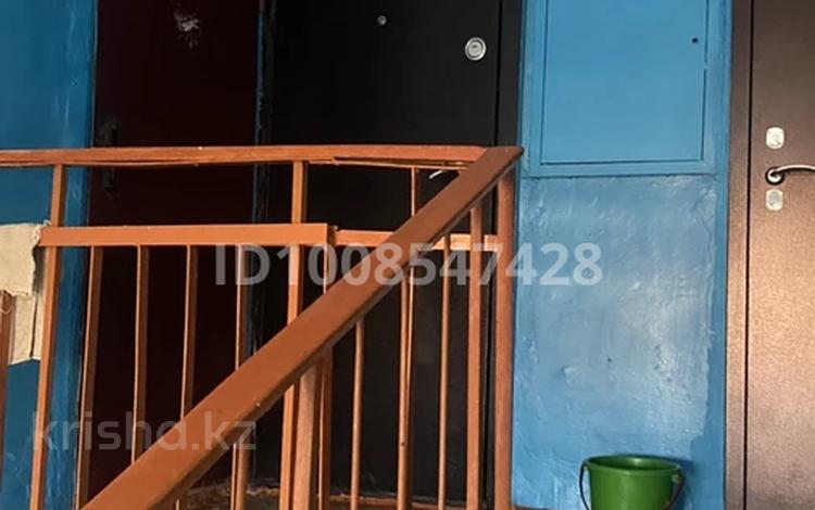 1-комнатная квартира · 56 м² · 5/5 этаж, 1 мкр 14 за 5 млн 〒 в Кульсары — фото 2