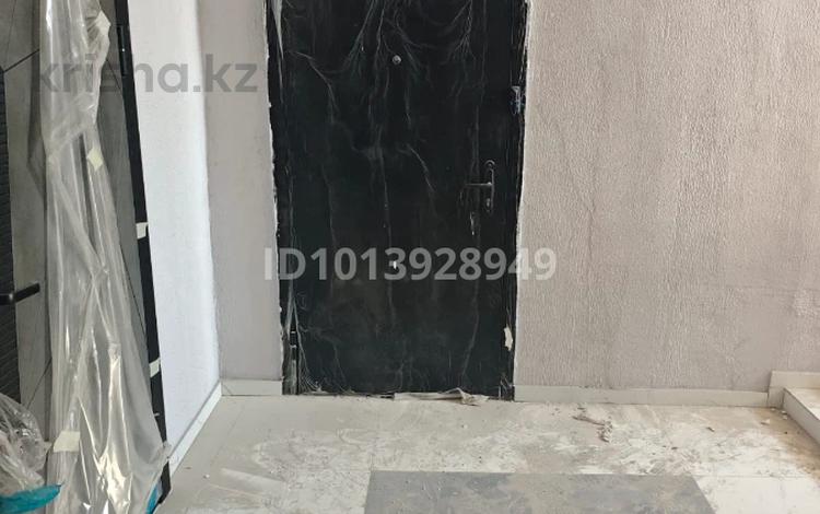 2-бөлмелі пәтер · 80.4 м² · 4/7 қабат, 17-ш/а., ​17-й микрорайон 105, бағасы: 16 млн ₸ в Актау, 17-й мкр — фото 18
