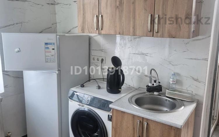 2-комнатная квартира · 30 м², мкр Айгерим-1 8/2 — Пригородная за 110 000 ₸ в Алматы, Алатауский р-н — фото 2