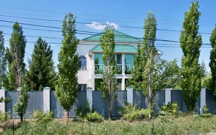 Отдельный дом · 5 комнат · 300 м² · 13 сот., Казахстанская 36 за 150 млн 〒 в Петропавловске — фото 2