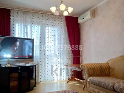 2-комнатная квартира · 52 м² · 1/9 этаж, 10 мкр 4 за 130 000 ₸ в Аксае