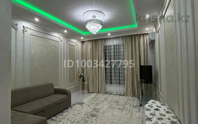 3-комнатная квартира · 94 м² · 2/2 этаж, Батырбекова за 15 000 〒 в Туркестане — фото 2