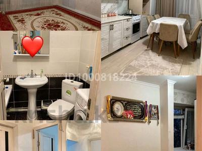 Продажа квартир в Мангистауской обл.: 2-комнатная квартира · 50 м² · 2/5 этаж, 28А мкр 10 за 10.3 млн 〒 2-комнатная квартира · 50 м² · 2/5 этаж, 28А мкр 10 за 10.3 млн 〒 в Актау