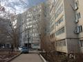 3-бөлмелі пәтер · 77.6 м² · 7/9 қабат, Строитель ш/а. 19, бағасы: 20 млн ₸ в Уральске, мкр Строитель — фото 2