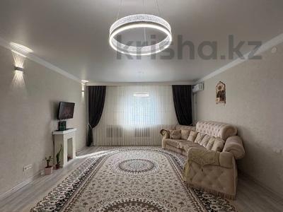 Отдельный дом · 4 комнаты · 169.7 м² · 10 сот., Мелькрупкомбинат - 1 за 30 млн ₸ в Актобе